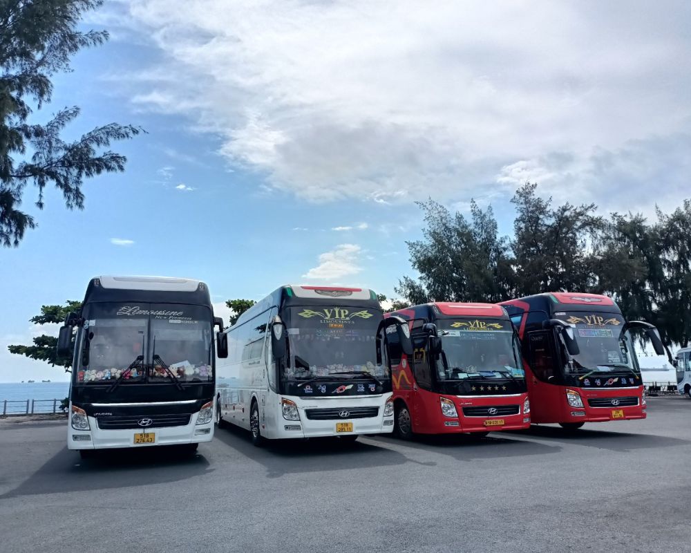 Bus From Hoian To Hue