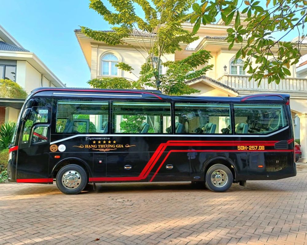 Bus from Ho Chi Minh Airport To Cantho