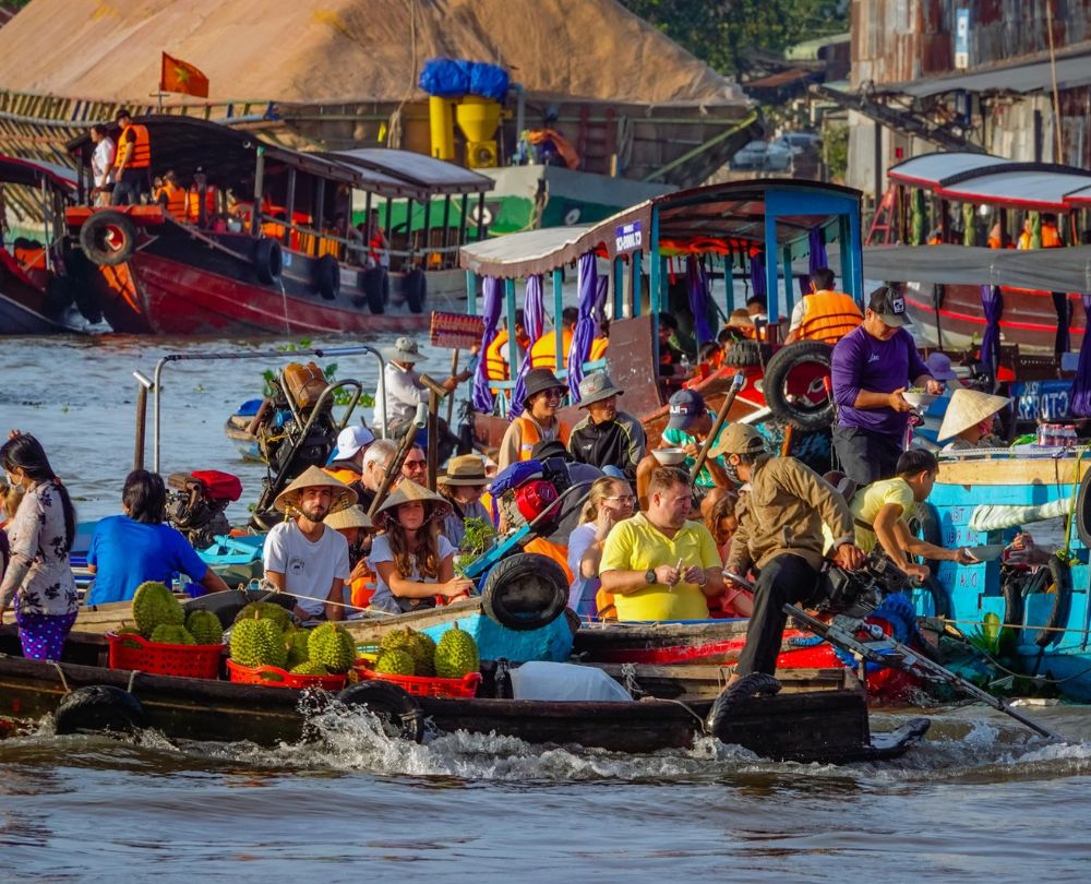 Cai Rang Floating Market in cantho