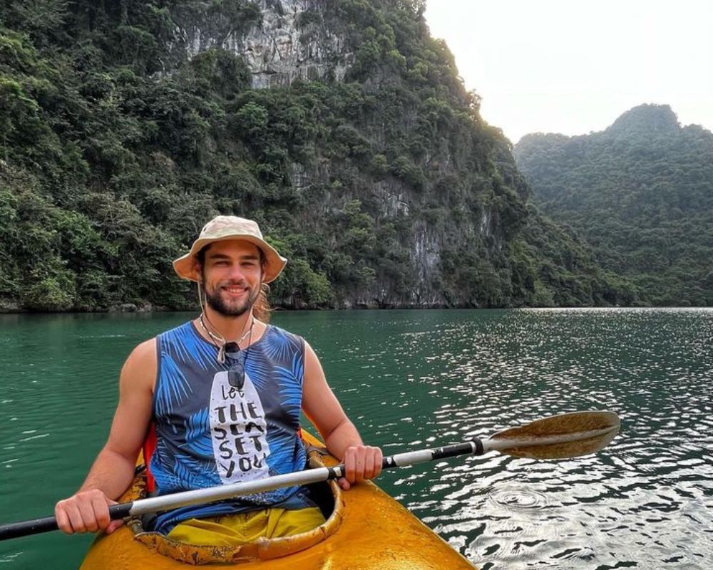 Explore Mat Rong Island by kayak