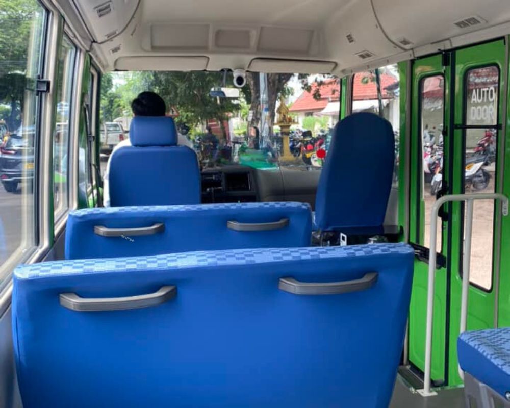 Ho Chi Minh to Cu Chi Tunnels by Bus