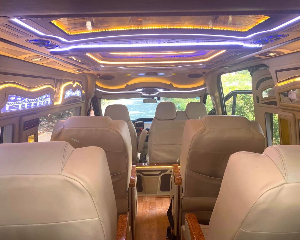 Limousine From Ho Chi Minh To Nha Trang