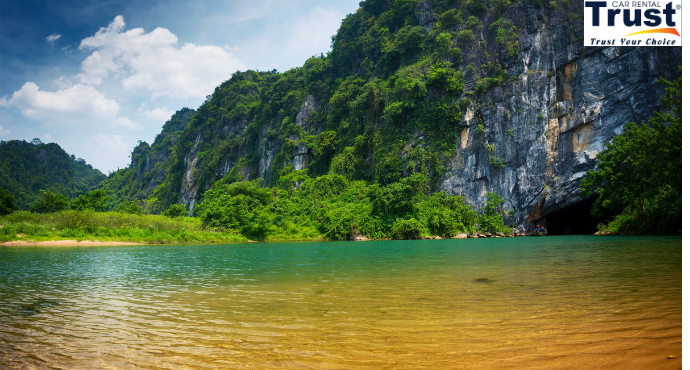 Private Taxi Transfers From Danang Airport To Phong Nha