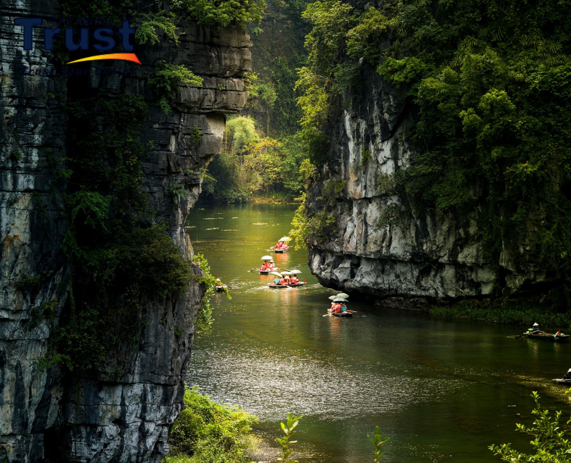 rowing-a-boat-through-the-halong-bay-on-land-scenery-of-tam-coc-bich-dong