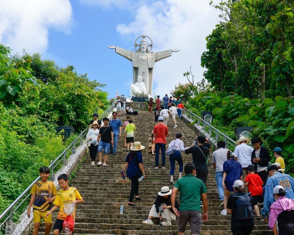 Statue of Christ in Vung Tau