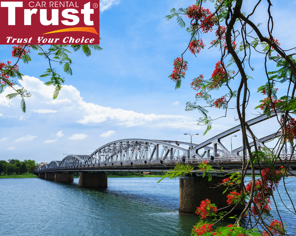 Trang Tien Bridge