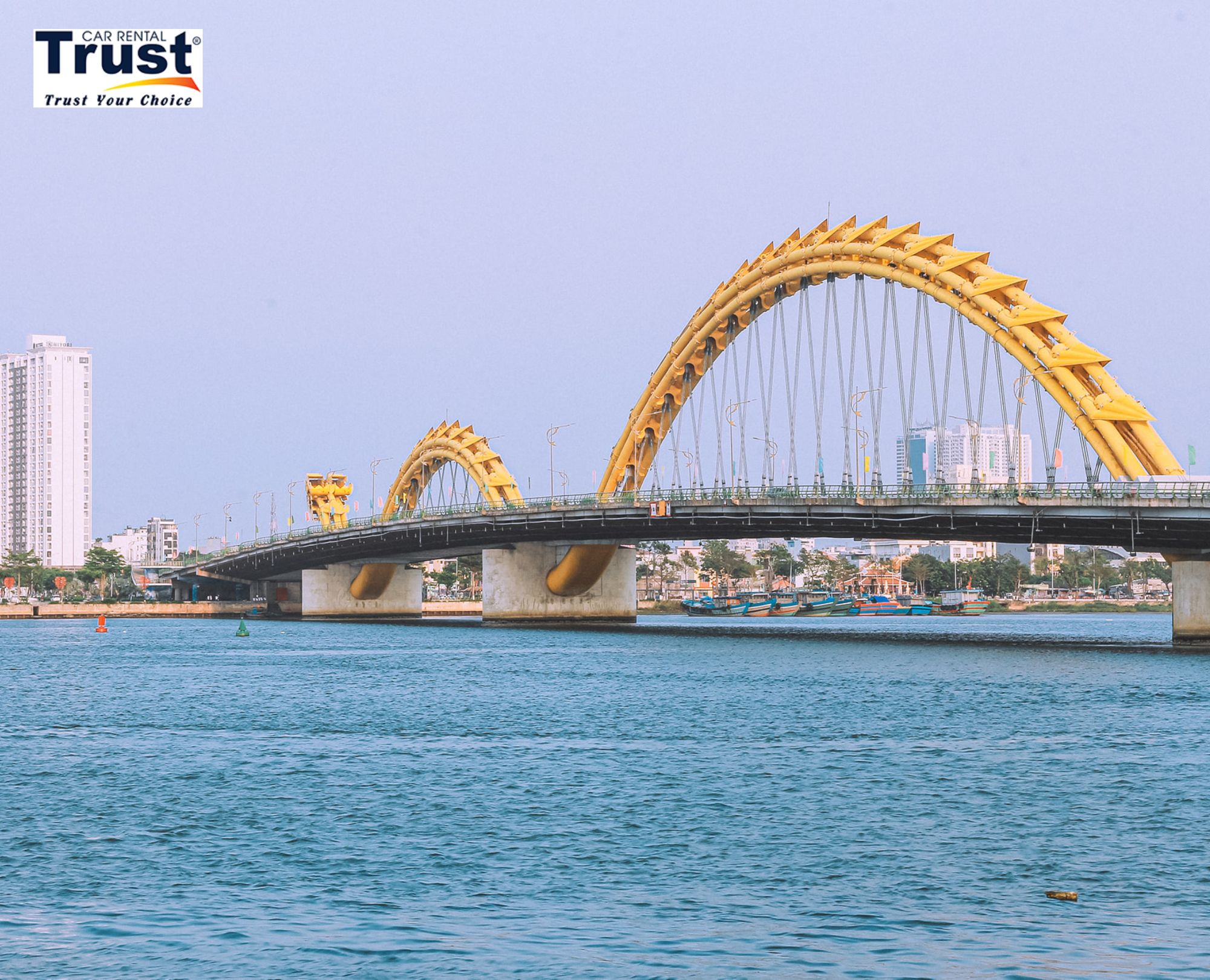 the-iconic-dragon-bridge-spanning-the-han-river-in-da-nang
