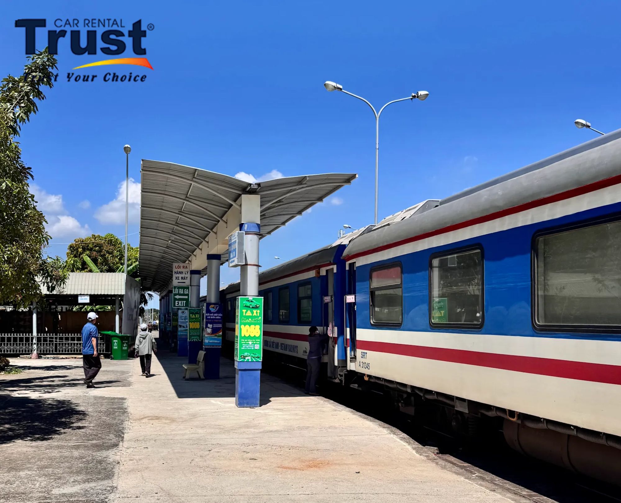 The train just dropped off passengers at Phan Thiet Station, coming from Nha Trang Station