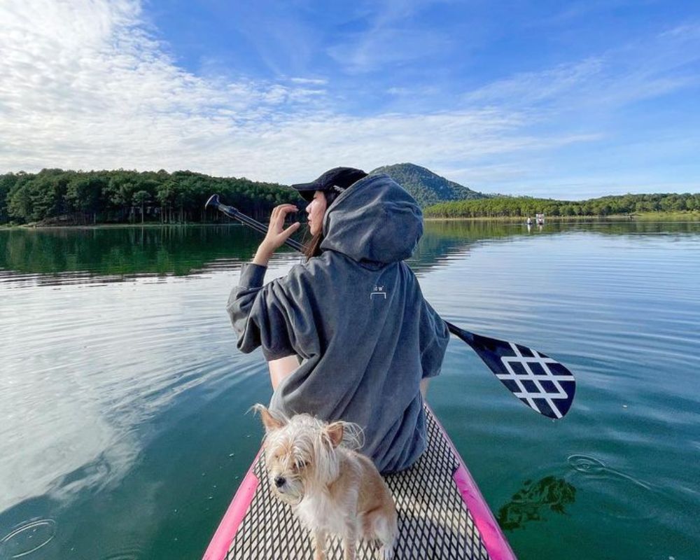 Tuyen Lam lake