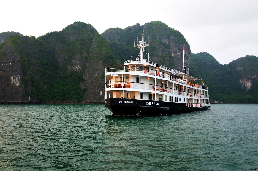 Halong Cruise Tour 2Days From Hanoi