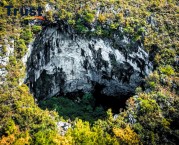 How to Visit Meo Vac Sinkhole: Location & Itinerary